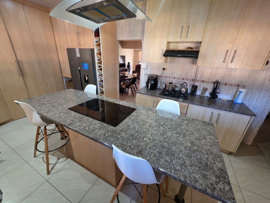 3 Bedroom Property for Sale in Verwoerdpark Northern Cape